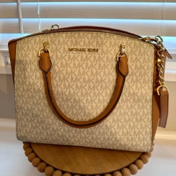 MICHAEL Michael Kors Bags Michael Kors Ellis Signature Satchel